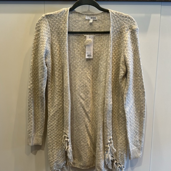 Sonoma Cardigan with detachable scarf - Picture 6 of 9